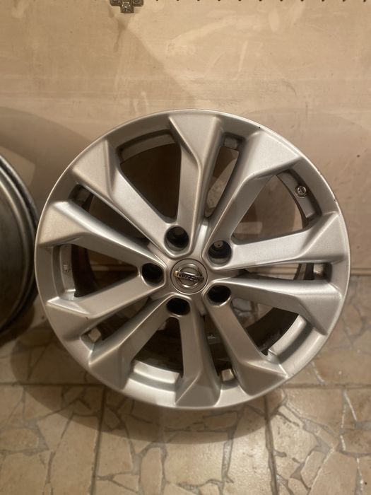 Nissan Rogue  X- Trail T32 диски оригинал алюміній