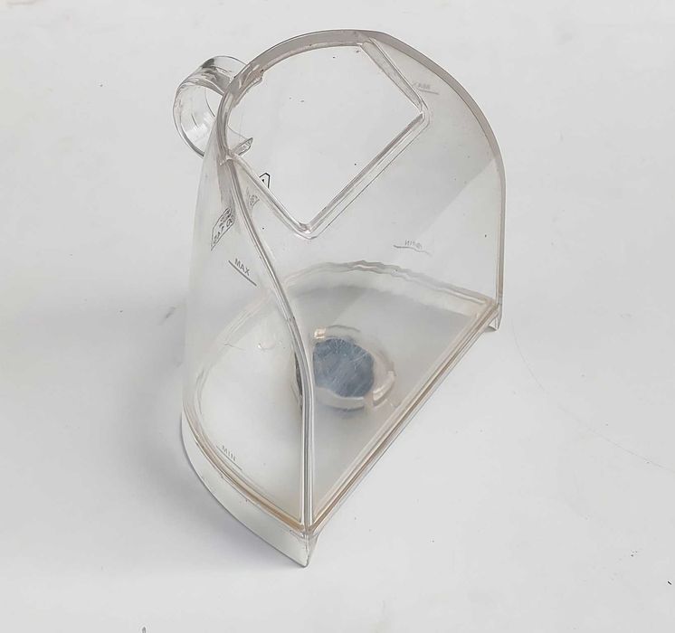 máquina de café pingo doce deposito agua e caixa capsulas