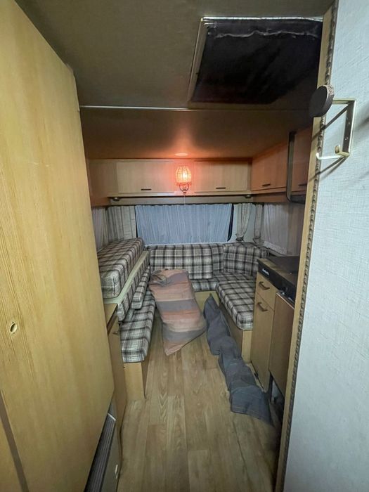 Caravana com documentos