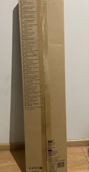 Wieszak stojak na ubrania