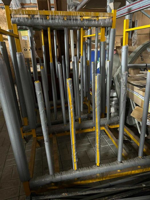 Продам стеллажи-стойки, б/у для стекла