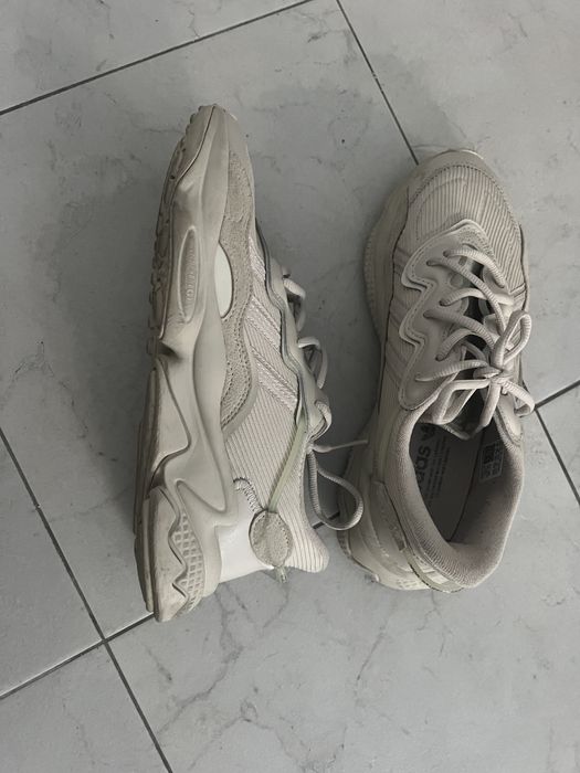 Tenis Adidas  OZWEEGO