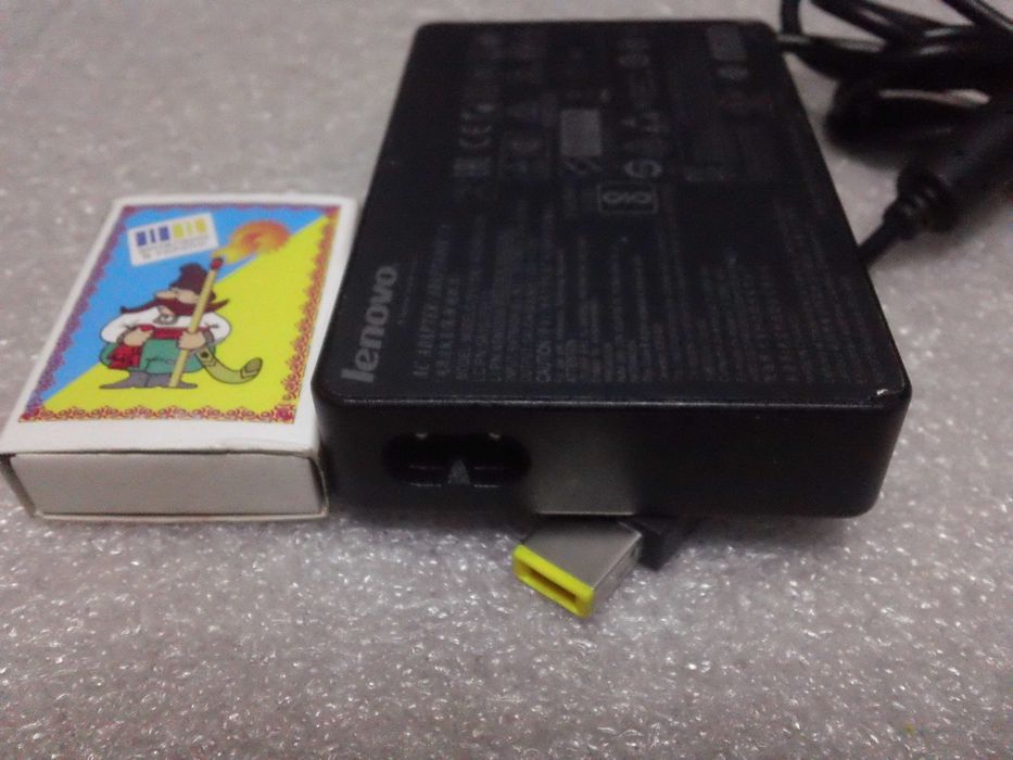 Блок живлення 20в 3.25а