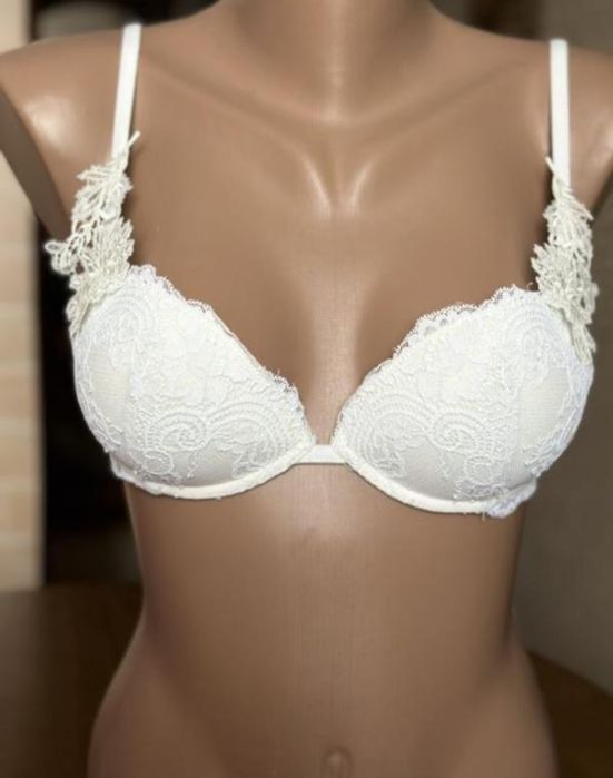 Intimissimi білий бюстгальтер 75 в