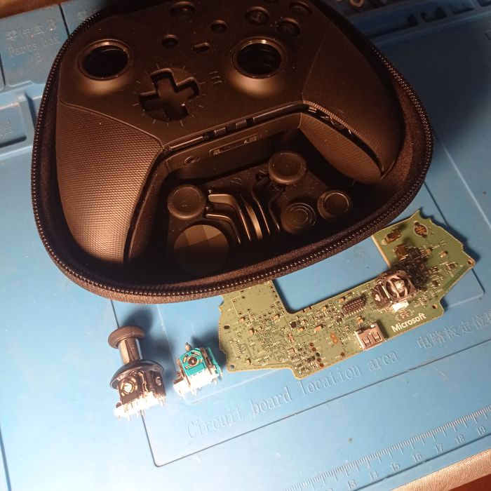 Ремонт геймпадів (джойстиків) . Чистка playstation /xbox