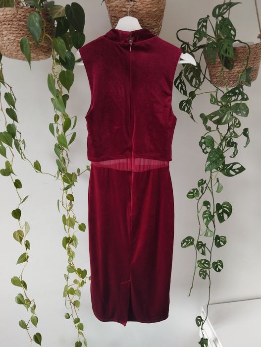 Sukienka koktajlowa, welurowa, czerwona, święta r.XS/S Asos