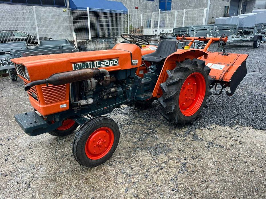 Trator Kubota L2000