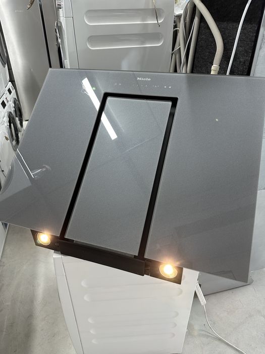 Витяжка Miele DA6498