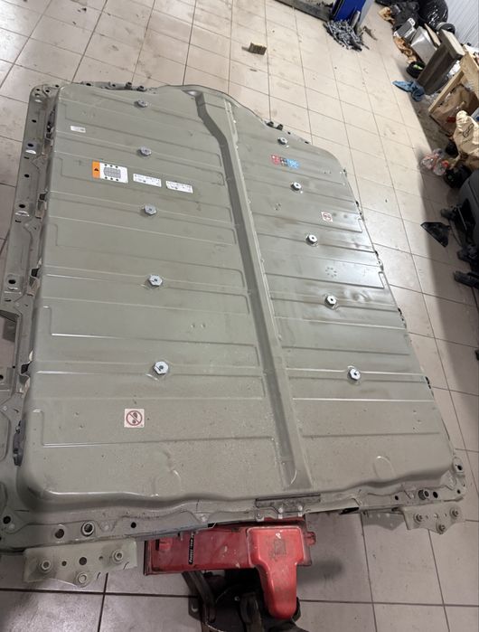 Продам батарею CHEVROLET EQUINOX 25 рік 85 квт