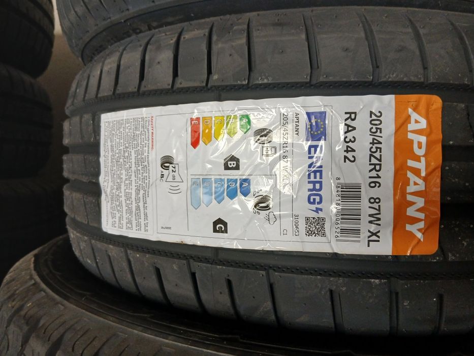 Pneus Novos 205/45R16