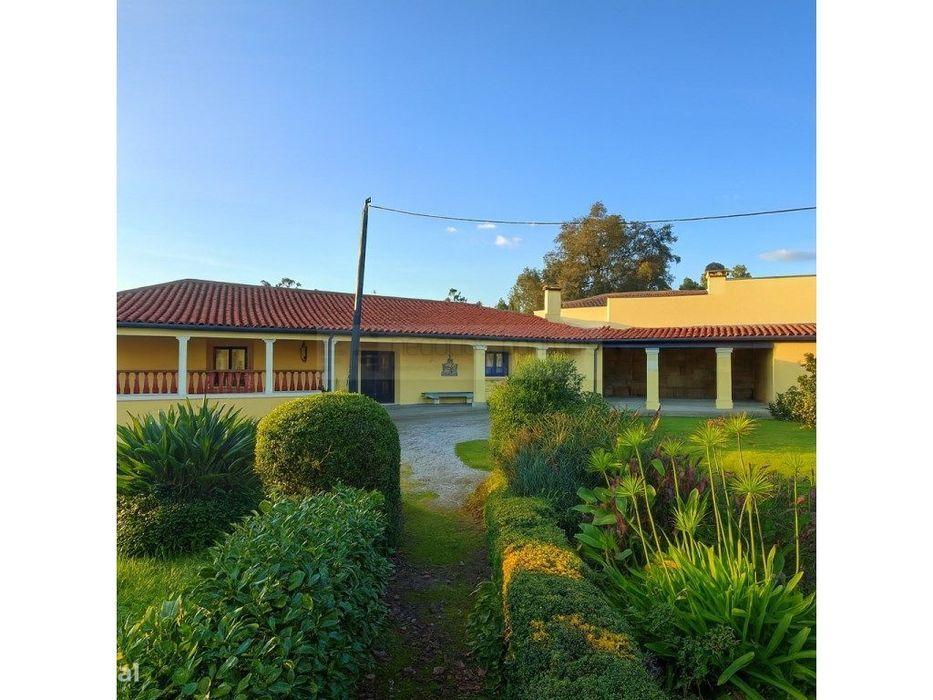 Quinta Tradicional com Elevado Potencial em Braga