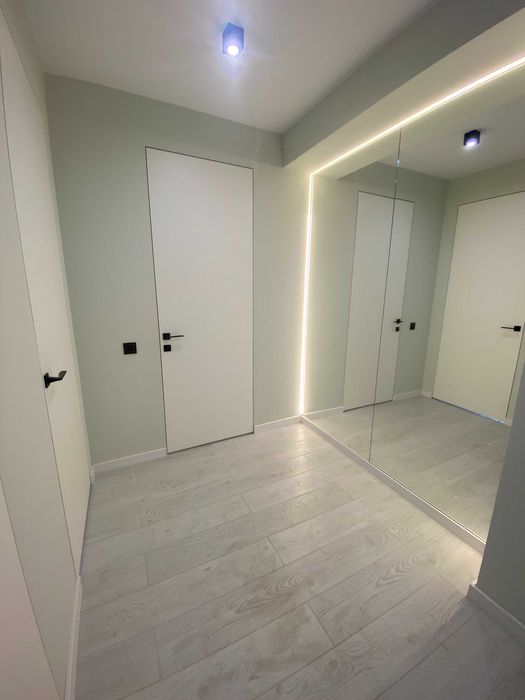 НОВОБУДОВА, 3-кімнатна ДВОРІВНЕВА квартира