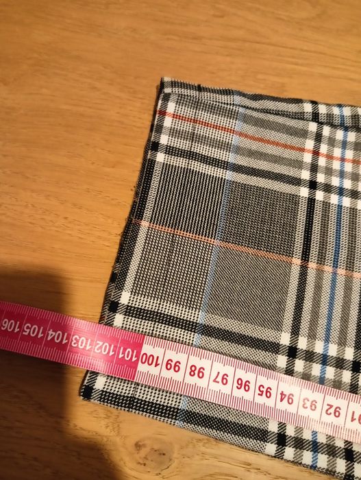 Spodnie w kratę damskie