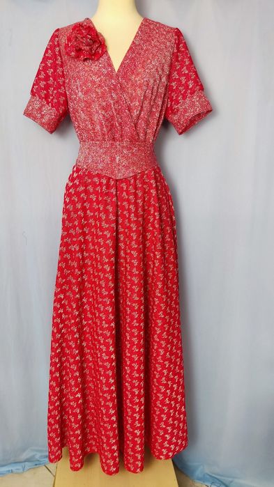 Sukienka na wesele brokatowa. na Sylwestra, karnawał roz. 40/42/44