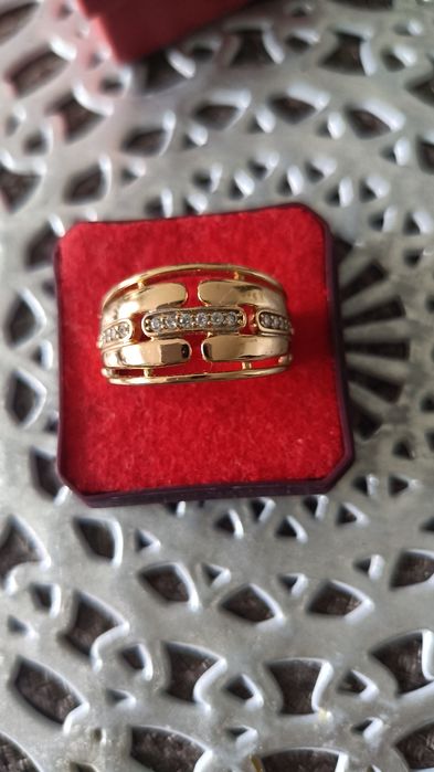 Pierścionek pozłacany