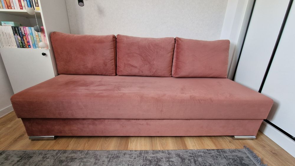 Łóżko rozkładane w bardzo dobrym stanie