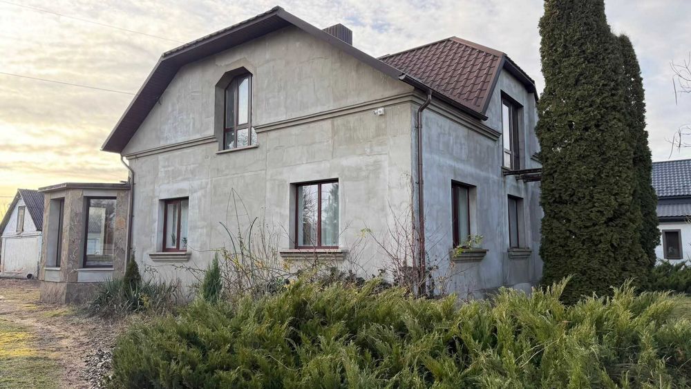 Продаж будинку біля Кременця