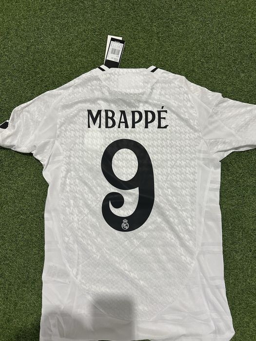 camisola real madrid 24/25