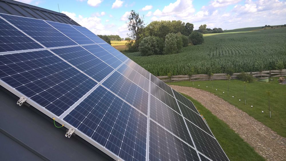 Instalacja fotowoltaiczna 11,8kWp z magazynem 30kWh z montażem