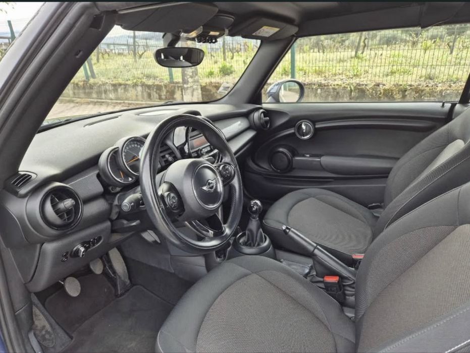 Mini cooper cabrio D — photo 5