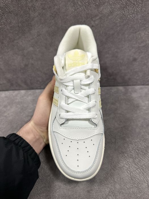 Кроси Adidas Rivalry Low forum бежеві, кроссівки чоловічі адідас