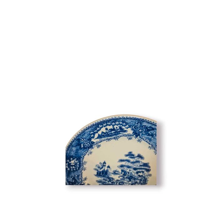 Prato Decorativo Antigo Faiança Azul e Branca |Cena Campestre |20,5 cm