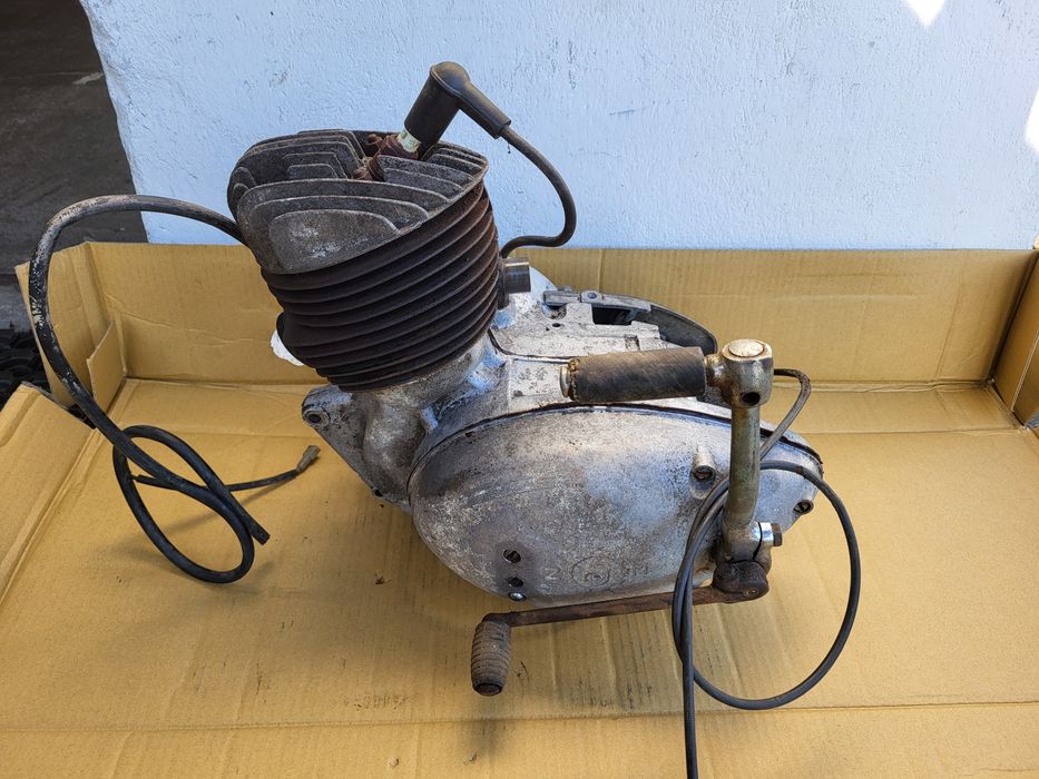 Silnik WFM M06 SHL M05 M04 Oryginał skośna głowica Cylinder PRL WSK