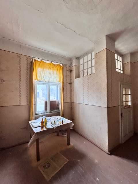 Нежитлові приміщення 102,5 м2, с. Волосянка, буд. 173