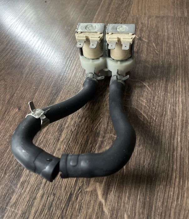 Elektrozawór podwójny pralki 2/180 SAMSUNG DC62-00024M