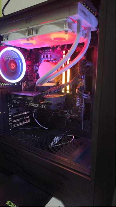 Computador muito bom e lindo