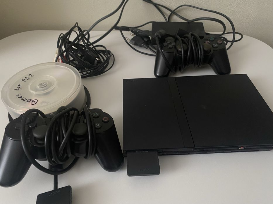 Продам PlayStation 2 slim