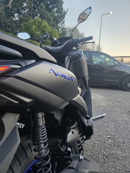 YAMAHA NMAX 125 – 2025 | APENAS 5.545 Kms 
AMAHA NMAX 125 – 2025 | APENAS 5.545 KM |