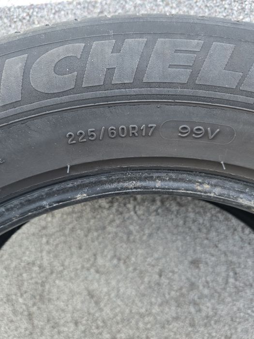 Шини Michelin літні 255/60 R17 за комплект