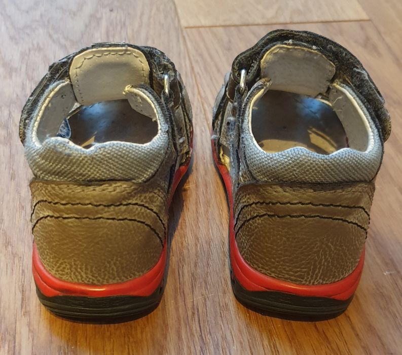 Buty sandały dziecięce chłopięce letnie na lato Kornecki skóra 20