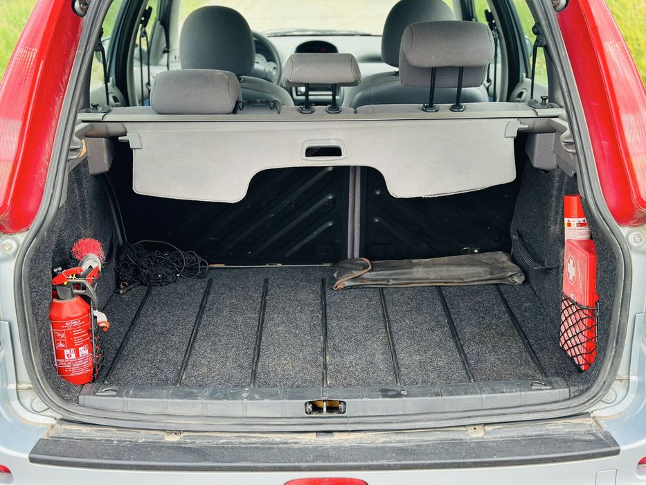 Peugot 206 2003 r 1.4 benzyna