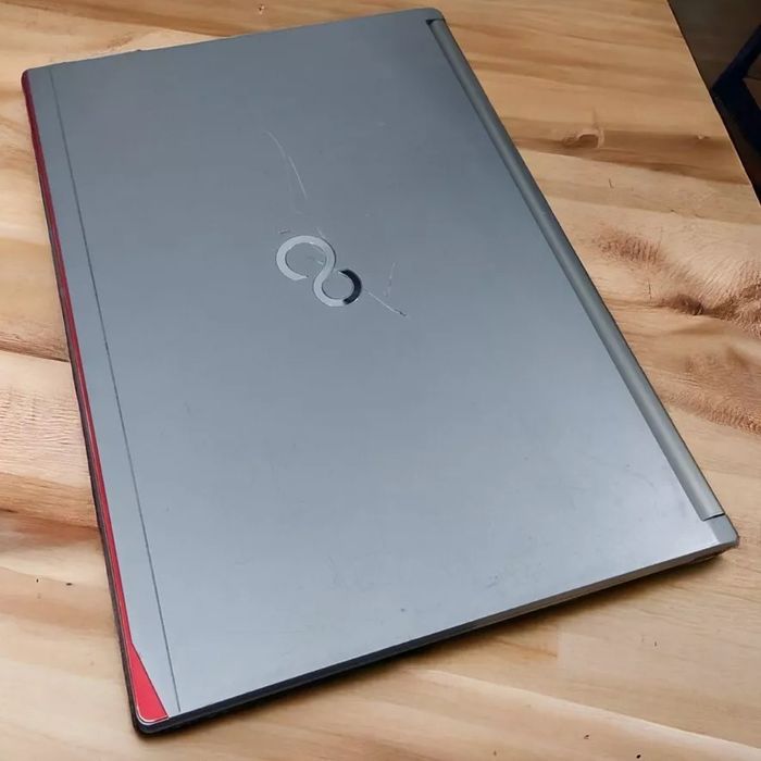 I5-5600 проц. Fujitsu  E736