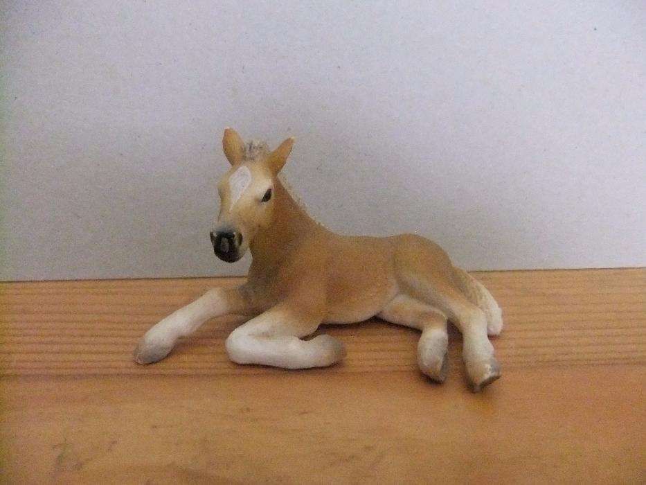 Vendo/troco Poldros da Schleich antigos