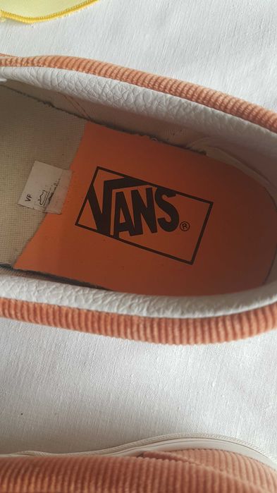 Buty Vansy nowe.38.5 nowe