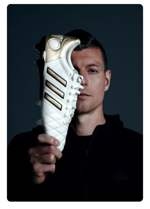 Chuteiras Adidas Tony Kroos 11 Pro Edição Especial