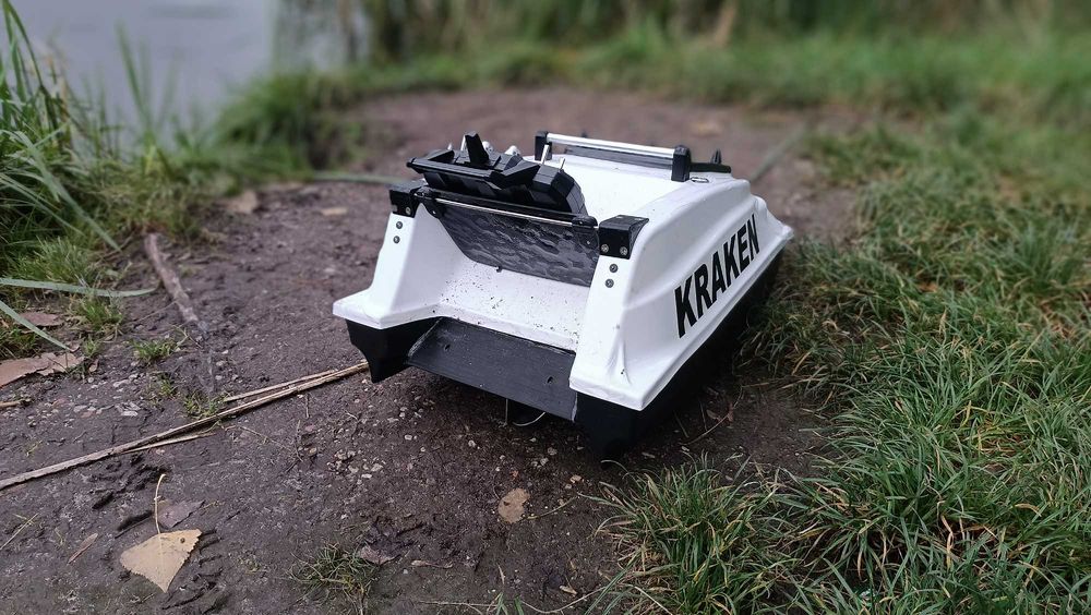 łódki zanętowe gps