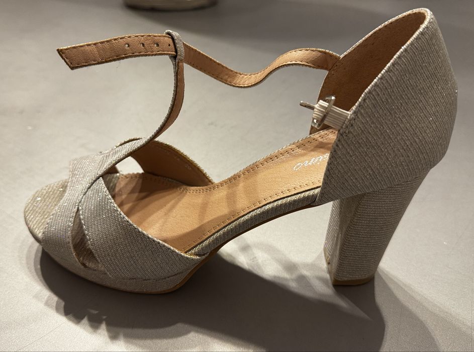 Sapatos de Senhora lindissimos