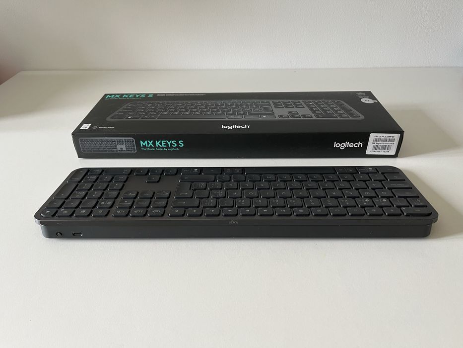Teclado Logitech MX Keys S Graphite - PT