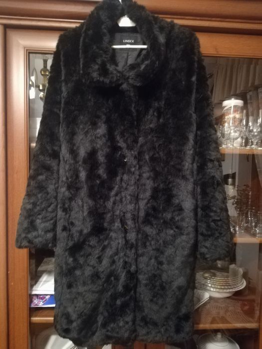 Ciepłe futerko Lindex