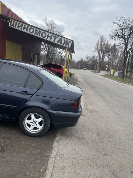 BMW e46 320 модель , седан
