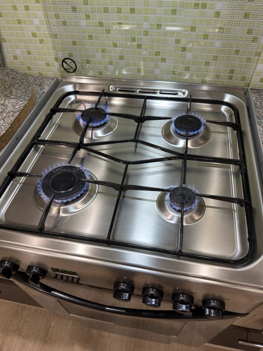 Газова плита Indesit