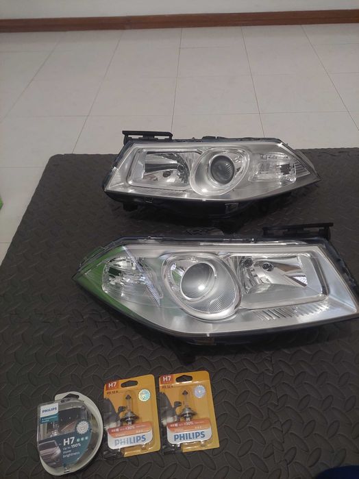 Farol principal RENAULT Megane II