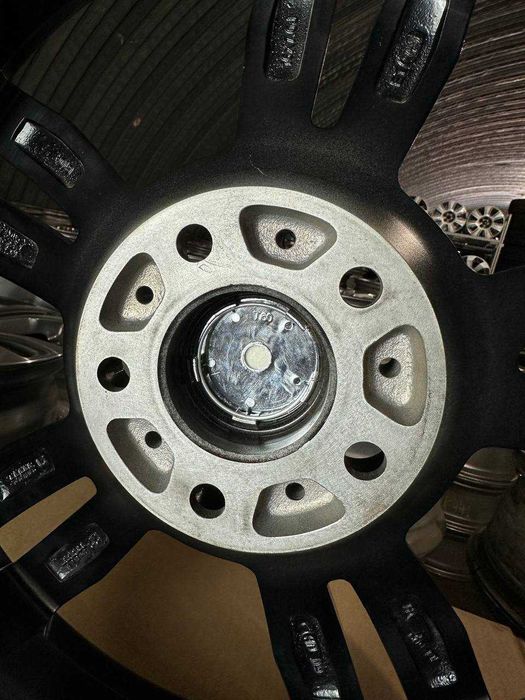 R16 5x112 7.0J ET40 | Модель ZW 8104 (BP) диски в наявності!