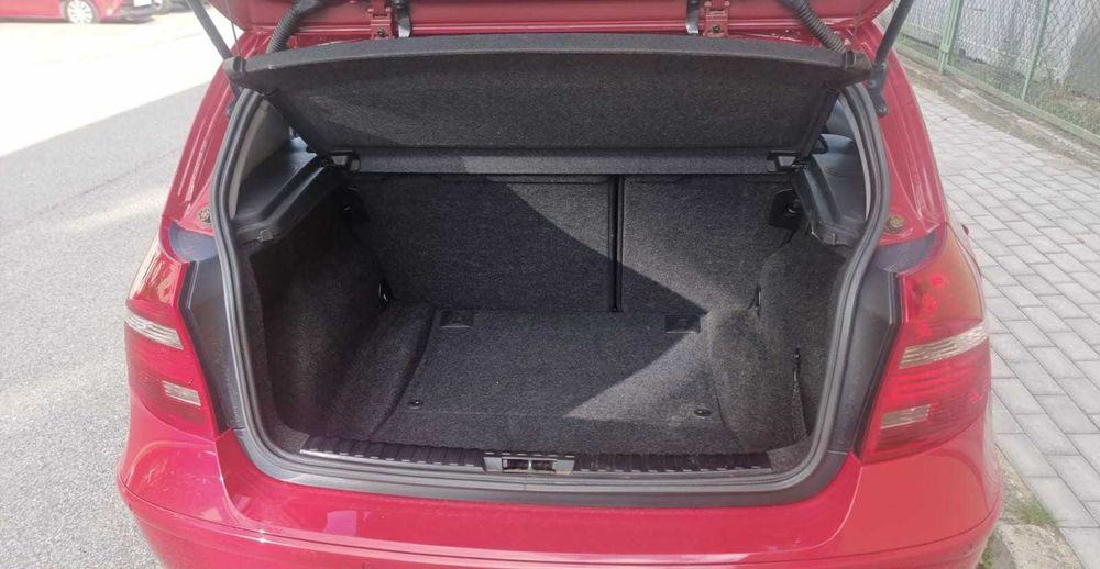 Bmw1,6 seria 1  2008 rok