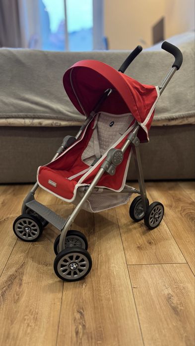 Wozek dla lalek Maclaren BMW