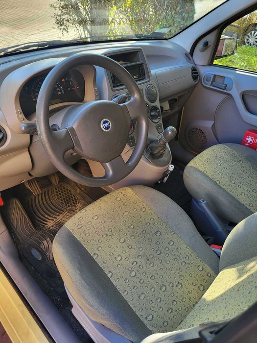 Fiat Panda 1.1 rok 2004